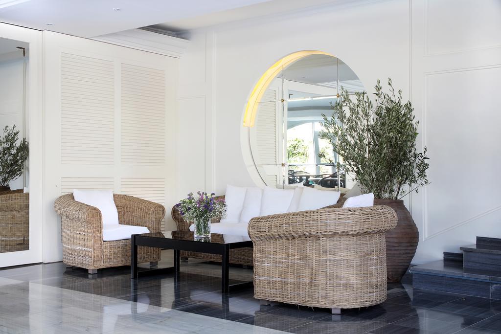 Augusta Club & Spa - Adults Only Lloret de Mar Buitenkant foto